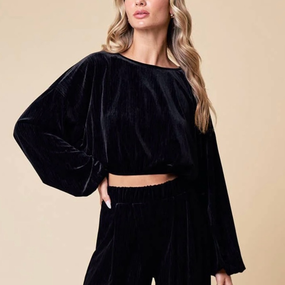 Black Velvet Cropped Sweater